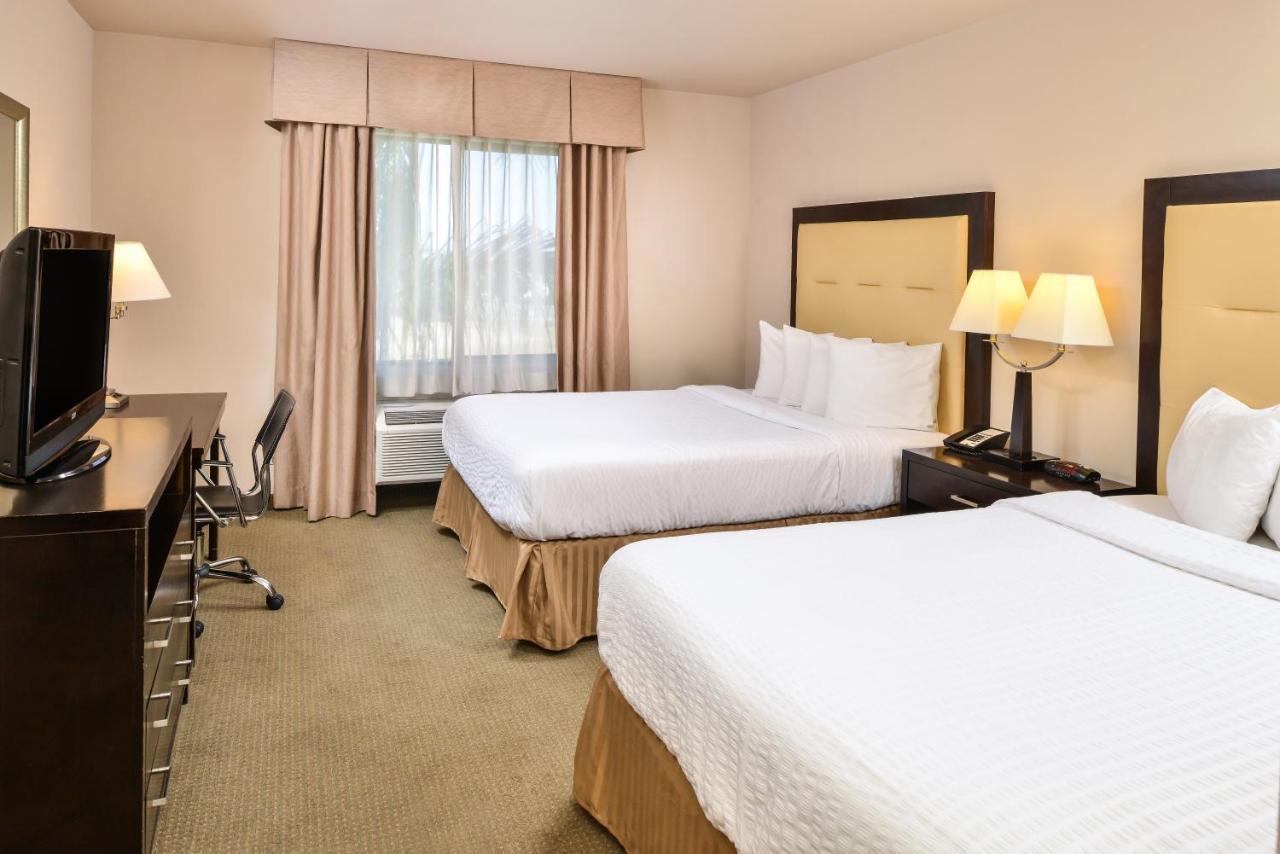 Hotel Chino Hills Buitenkant foto